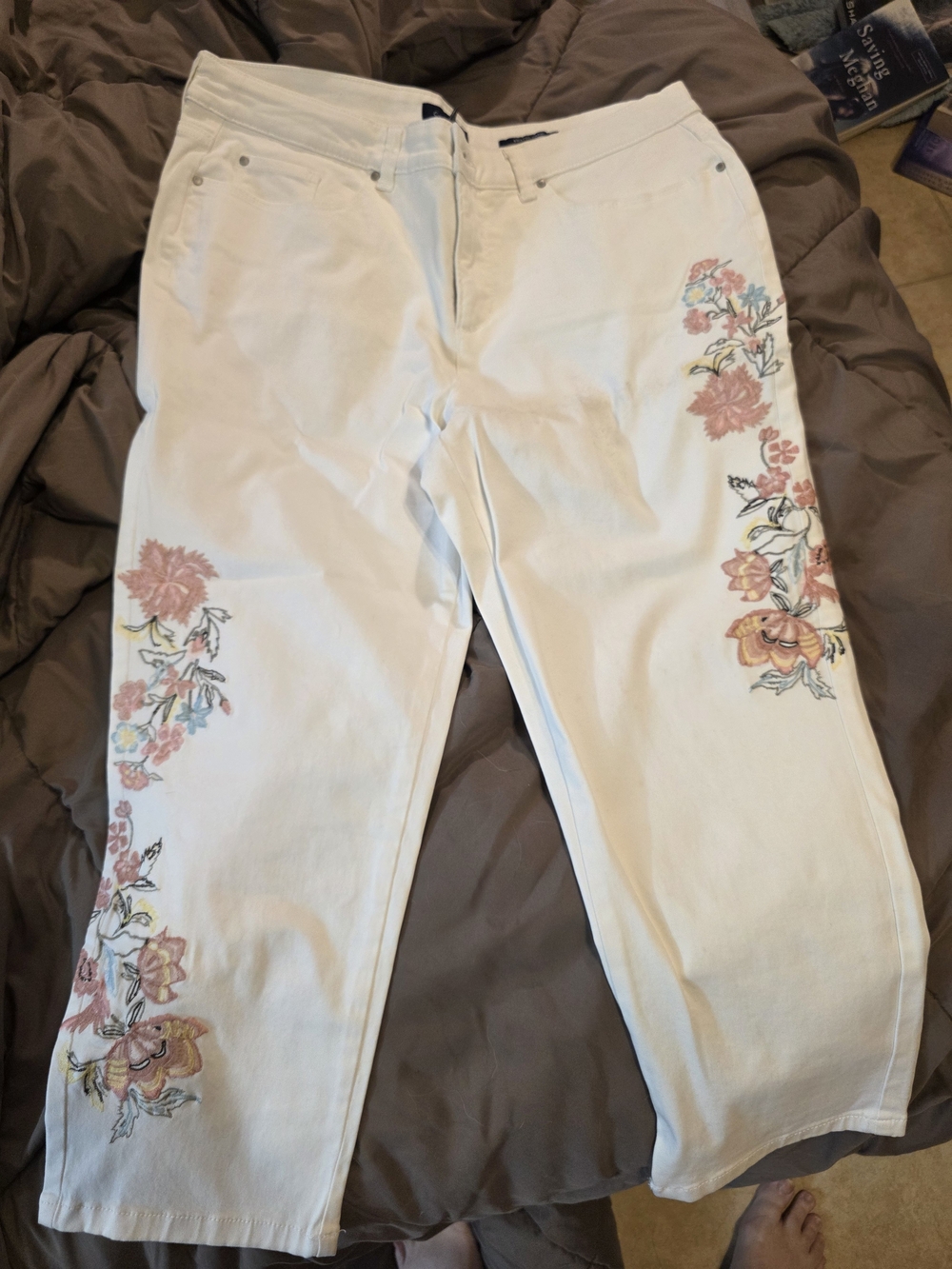 Charter Club White Wide-Leg Pants with Pink Floral Embroidery